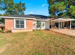 316 Coral Reef St, Gun Barrel City, TX 75156