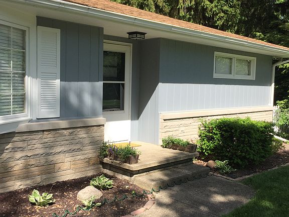 3rd image of 1717 Maywood Dr