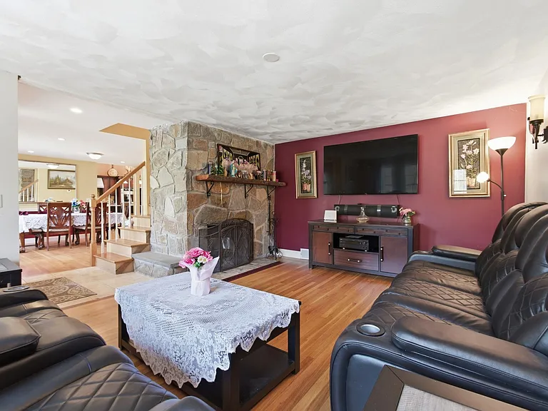 1799 Old Louisquisset Pike — Photo 10