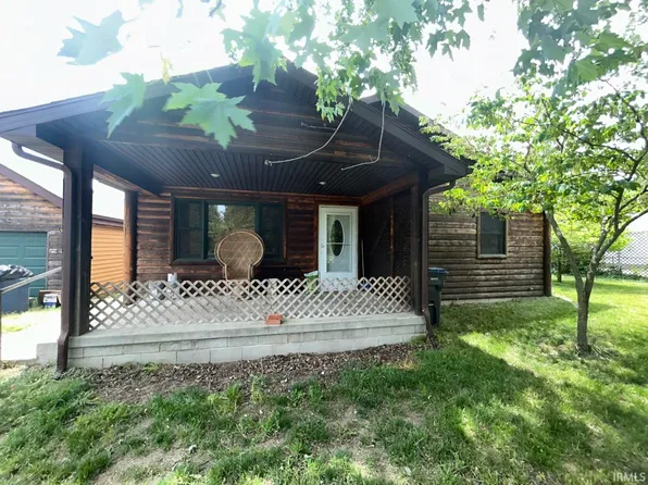 104 E Indiana Ave, Hamlet, IN 46532