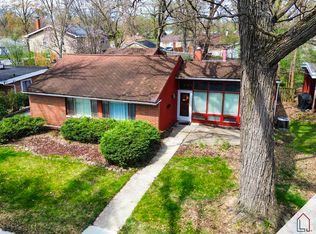 362 Oakwood St, Park Forest, IL