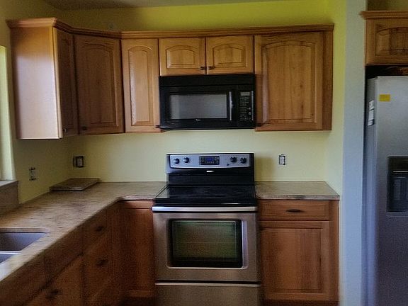 5th image of 8297 33rd Ave N