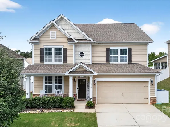 3930 Norman View Dr, Sherrills Ford, NC 28673