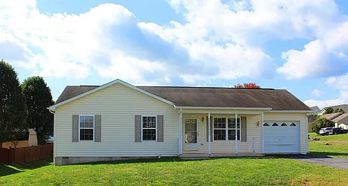 135 Escalade Ln Photo 1