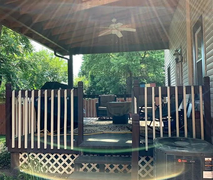 1917 Mills Ave #1 — Photo 11