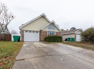 1909 Heartland Dr, Fort Walton Beach, FL 32547