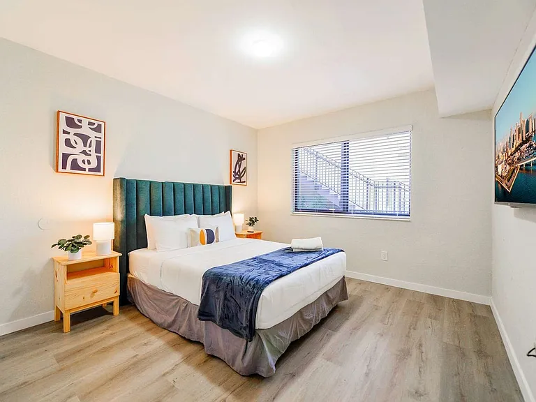 Bedroom