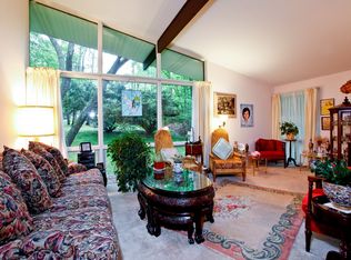 164 Country Ridge Dr, Rye Brook, NY 10573