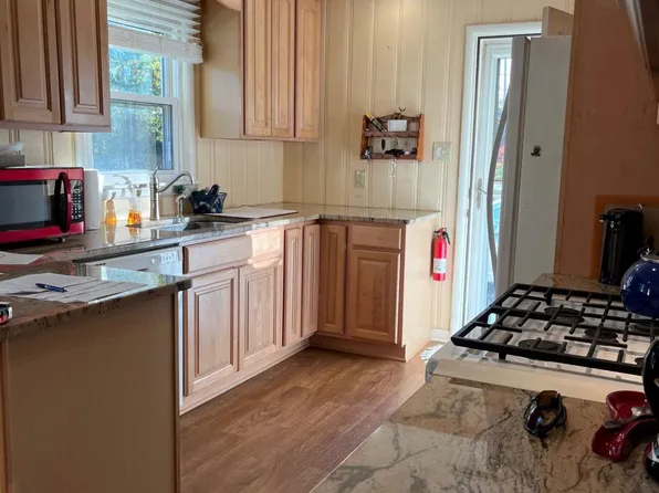 1730 Phillips St, Dyersburg, TN 38024