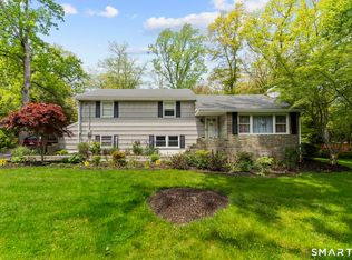 21 Redcoat Road, Norwalk, CT 06850