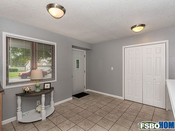 5th image of 2602 Avalon Dr