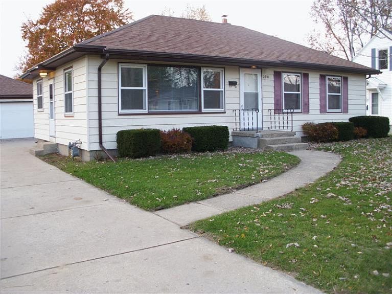 1st image of 2941 West Ave SW