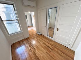 66-42 Forest Ave, Ridgewood, NY