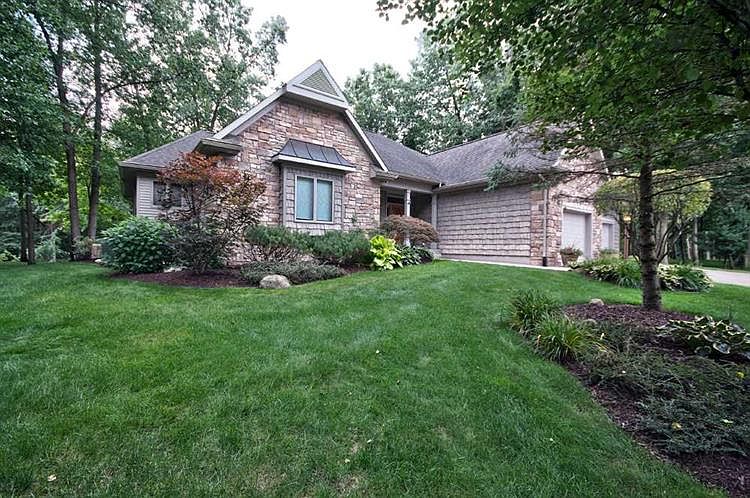 1st image of 21370 Fawn River Ct