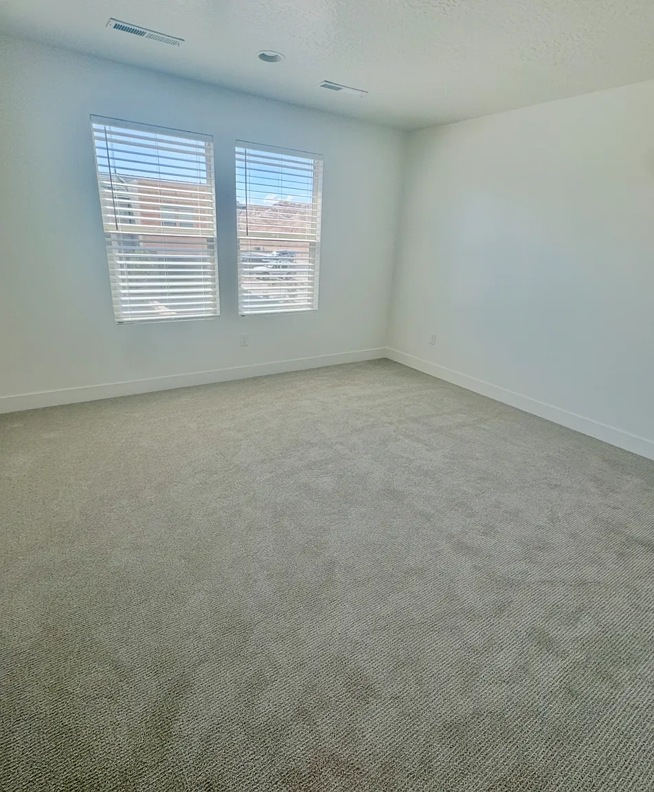 5645 South Aaron Lane - 1 — Photo 3