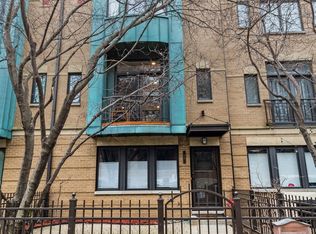 28 S Throop St, Chicago, IL 60607