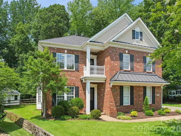 1636 Abercorn St NW, Concord, NC 28027