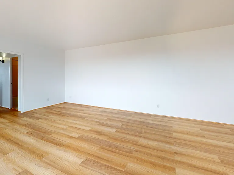 Parkmerced Apartments — Photo 95