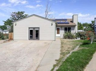 1942 Dunkirk Ct, Aurora, CO 80011