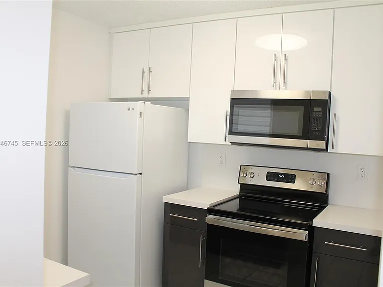 1153 NW 125th Pl #106 — Photo 8