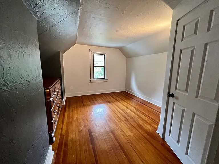 4322 Anna St — Photo 9