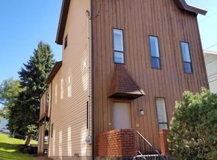 215 Maple Ter, Pittsburgh, PA 15211