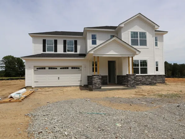 15 Scarlet Sage Dr, Fuquay Varina, NC 27526