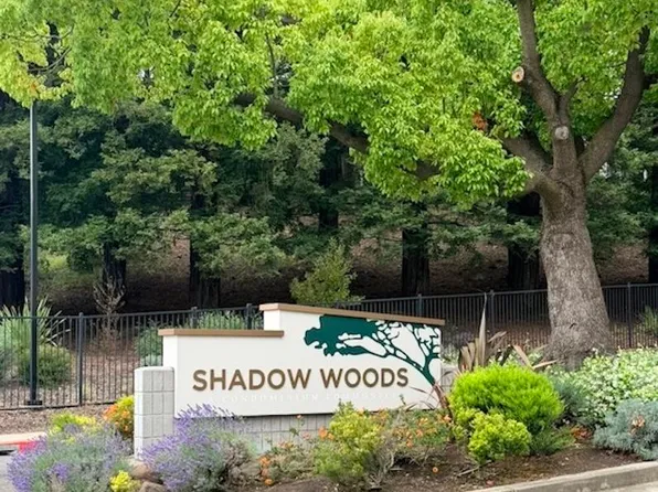 625 Canyon Oaks Dr APT D, Oakland, CA 94605