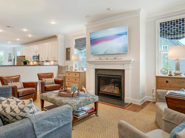 1315 Free State Dr, Charlottesville, VA 22901