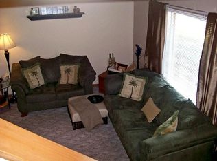 809 17th St, Bettendorf, IA 52722
