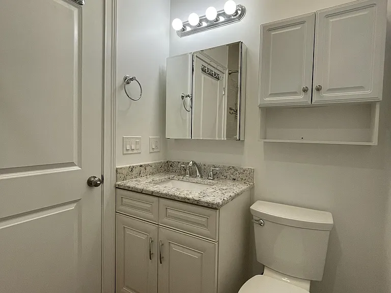 1718 N Richmond St #3 — Photo 19
