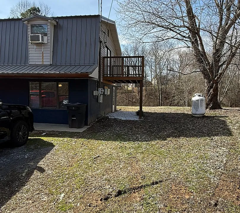4709 McCloud Rd