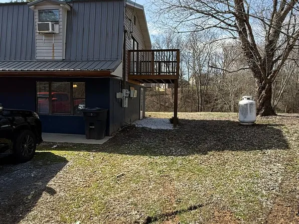4709 McCloud Rd, Knoxville, TN 37938