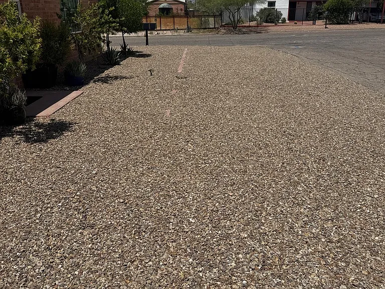 2031 N Tucker Dr — Photo 33