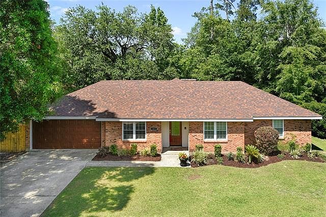1st image of 123 Royal Oak Dr