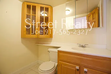 Rented by Street Realty Brokerage LLC