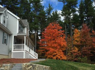 3 Jonathan Cir, Tyngsboro, MA 01879