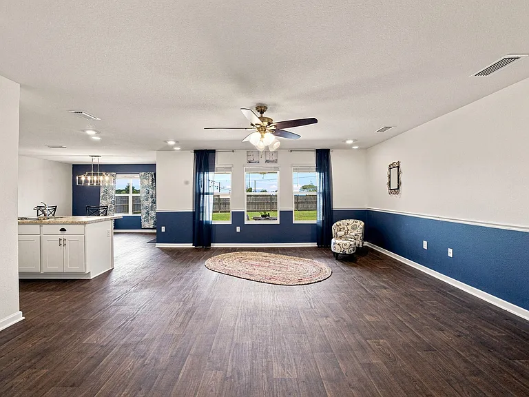 14709 Dalton Cir — Photo 7