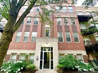 1235 N Orleans St APT 804, Chicago, IL 60610