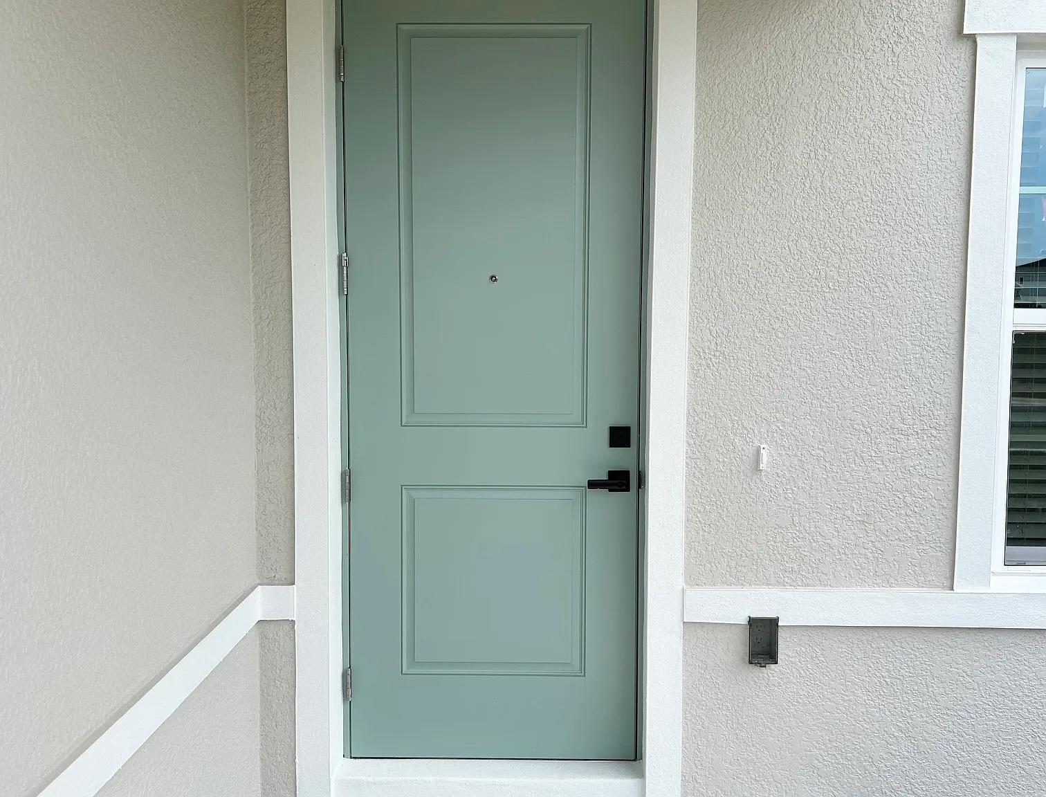 5 bed, 3300 sqft, $3,600 — Photo 4