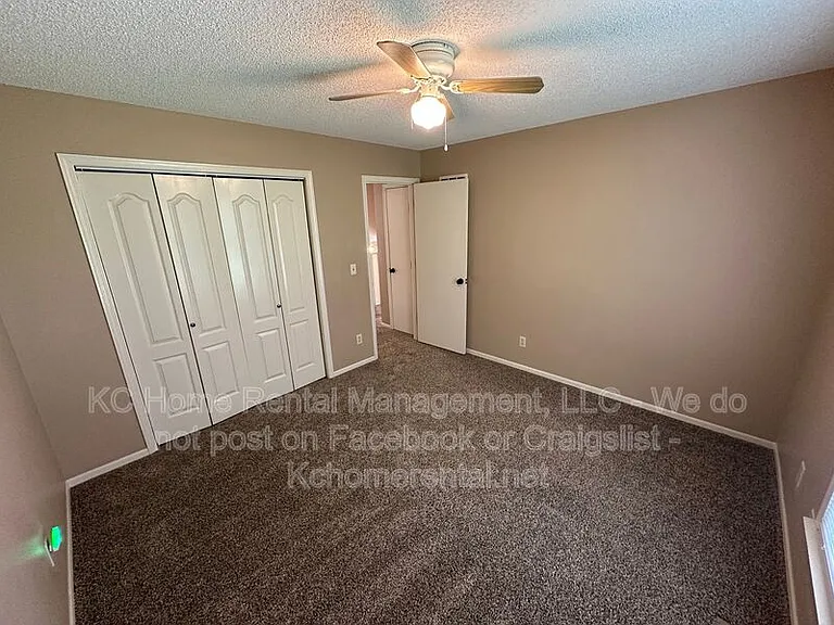 413 Lee Dr — Photo 22