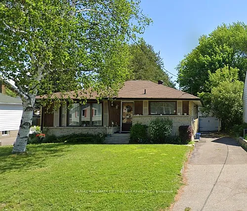 167 Harmony Rd N Photo 1