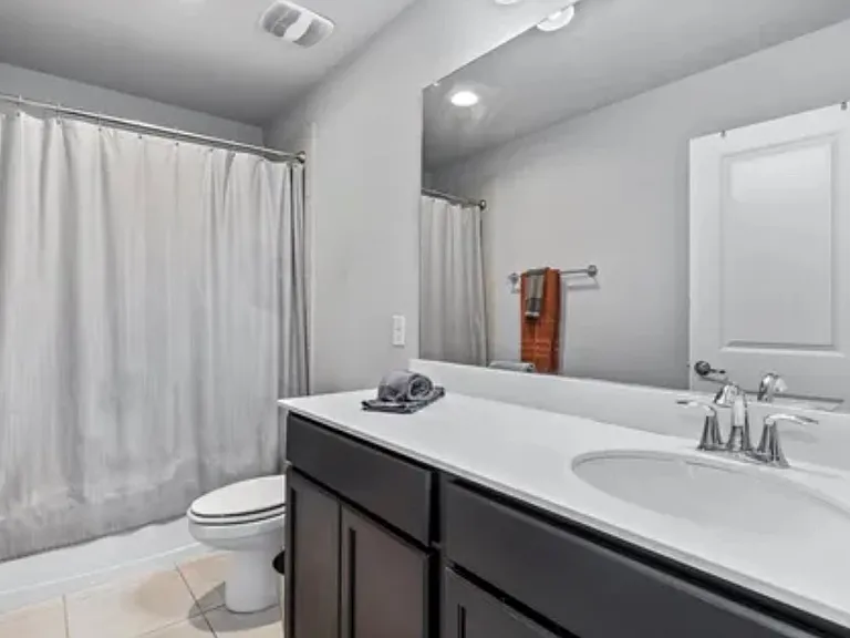 212 Darlington Trl — Photo 19