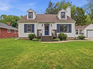 1311 Garfield AVENUE, Waukesha, WI 53186