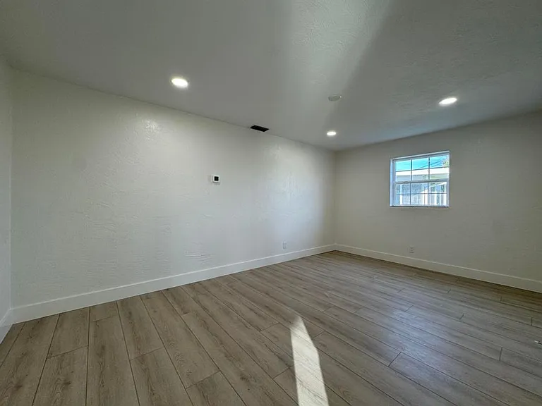 16 Seabreeze Dr — Photo 15