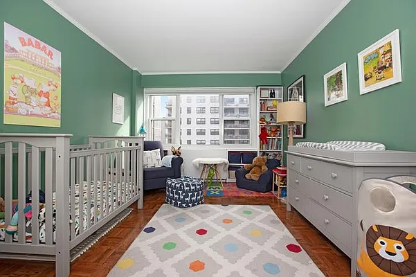 Sold by Maxwell Jacobs | media 6