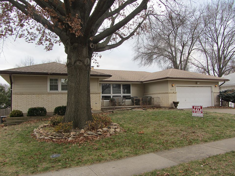 1st image of 8015 Freeman Ave