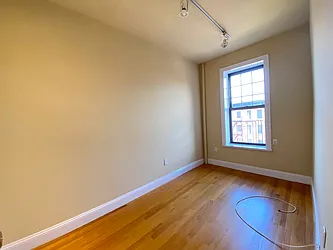 Rented by Best Apartments North Inc