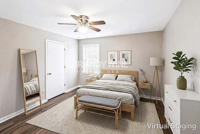 3076 Emerald St — Photo 10