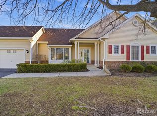 47 Hedge Row Rd, Princeton, NJ 08540